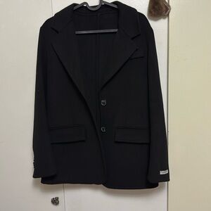 Size S black blazer